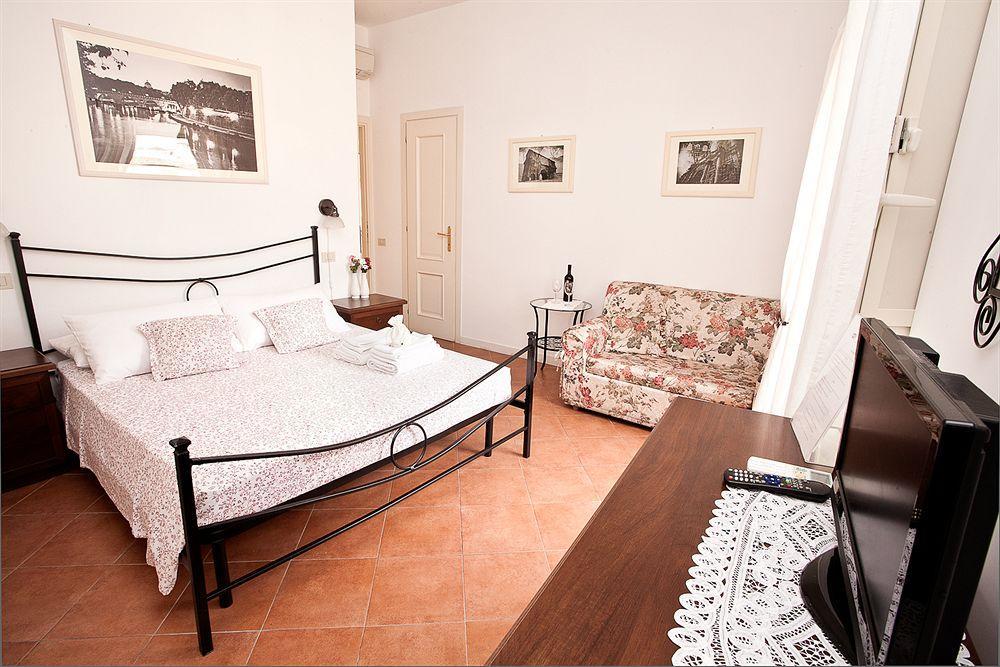 Al Centro Di Roma Bed & Breakfast Ngoại thất bức ảnh