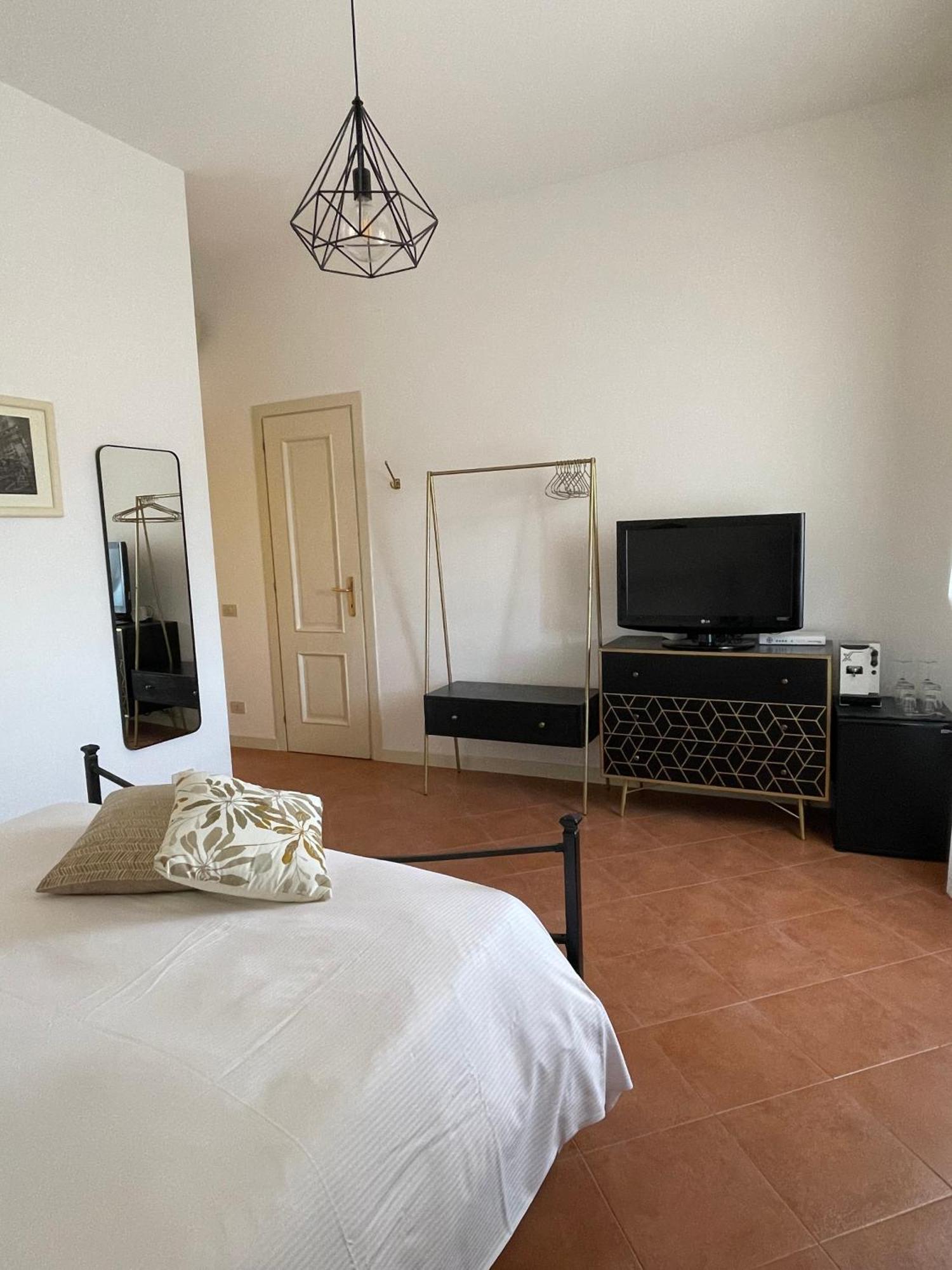 Al Centro Di Roma Bed & Breakfast Ngoại thất bức ảnh