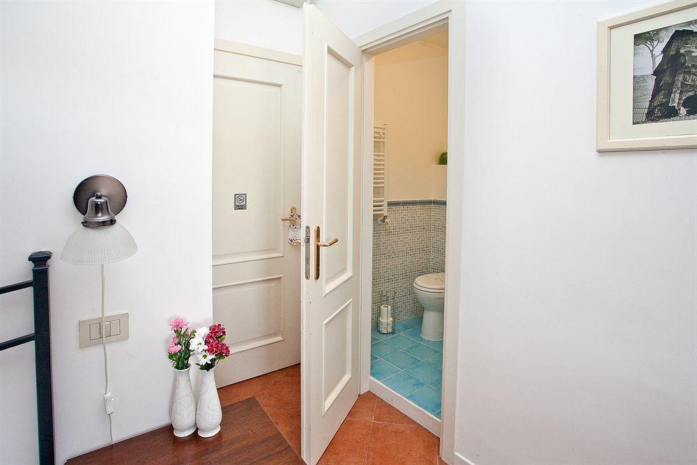Al Centro Di Roma Bed & Breakfast Ngoại thất bức ảnh